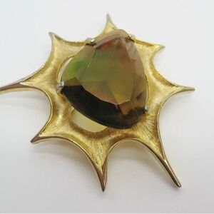 Vintage Stamped BSK Mid Century Modern Atomic Gold tone and Glass Brooch-Pin